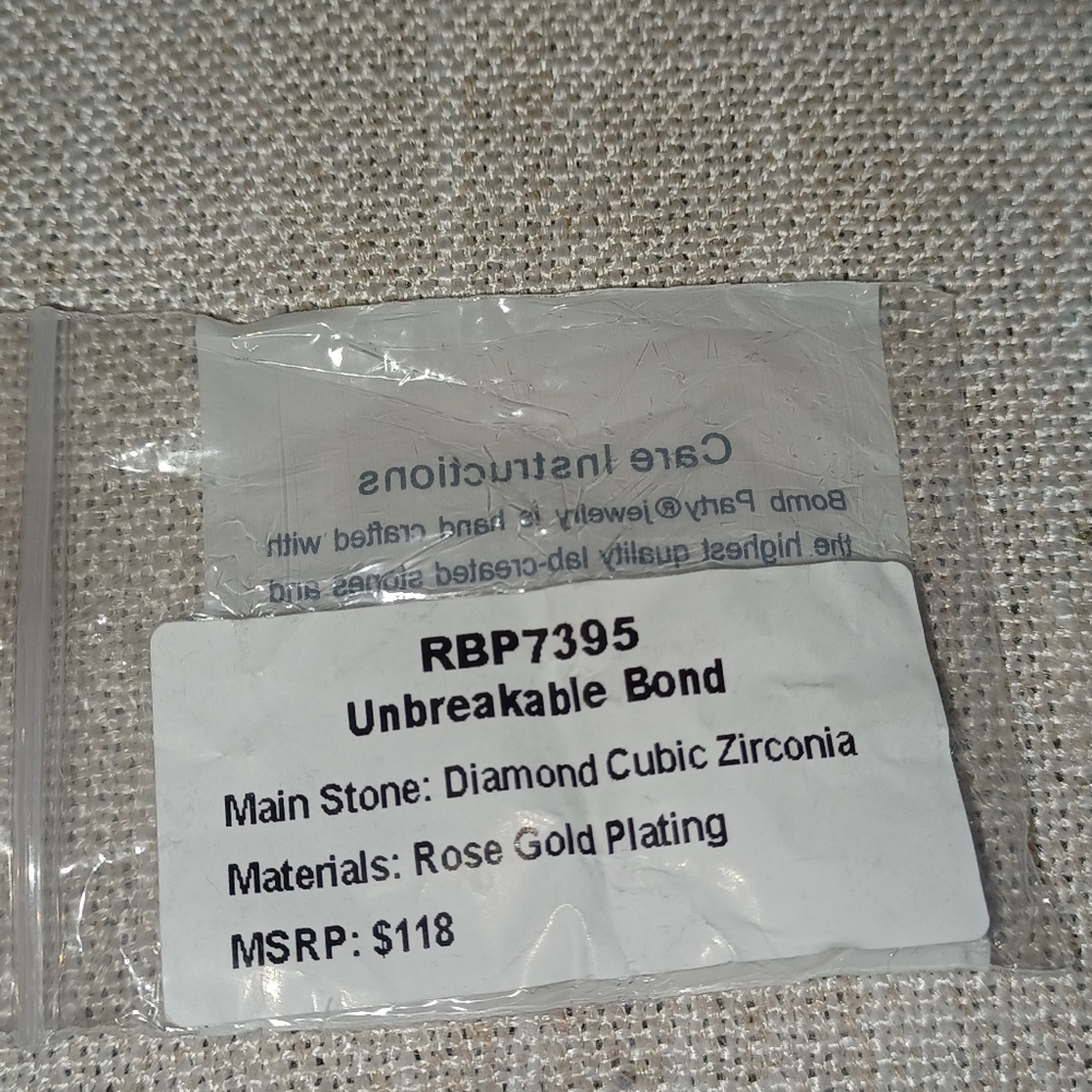 Bomb Party Knot Ring Size 7